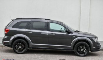 Fiat Freemont 2.0 Multijet 16V DPF Automatik Allrad Black Code full