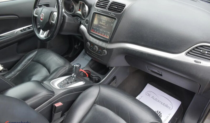 Fiat Freemont 2.0 Multijet 16V DPF Automatik Allrad Black Code full