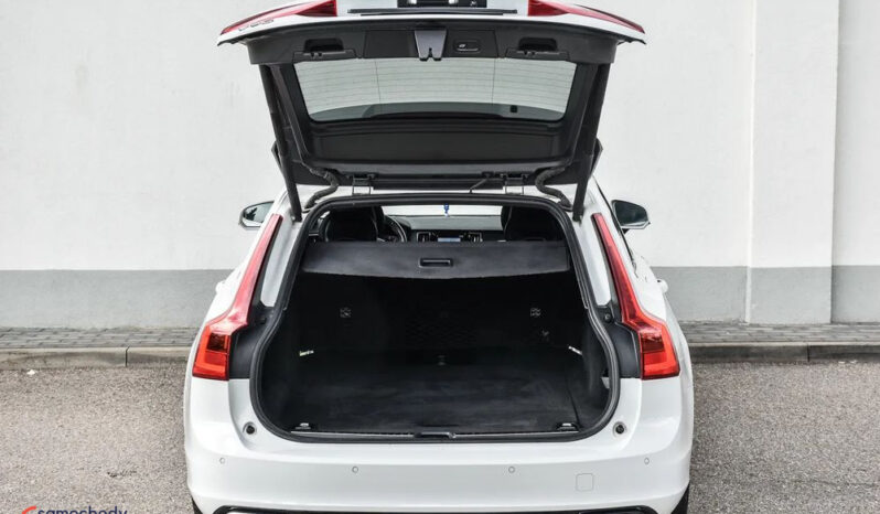 Volvo V90 D4 Geartronic R Design full