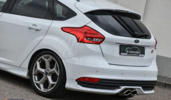 Ford Focus 2.0 EcoBoost ST mit Leder-Sport-Paket full