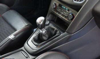 Ford Focus 2.0 EcoBoost ST mit Leder-Sport-Paket full