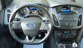 Ford Focus 2.0 EcoBoost ST mit Leder-Sport-Paket full