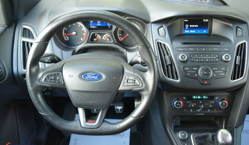 Ford Focus 2.0 EcoBoost ST mit Leder-Sport-Paket full
