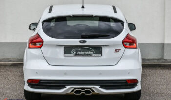 Ford Focus 2.0 EcoBoost ST mit Leder-Sport-Paket full