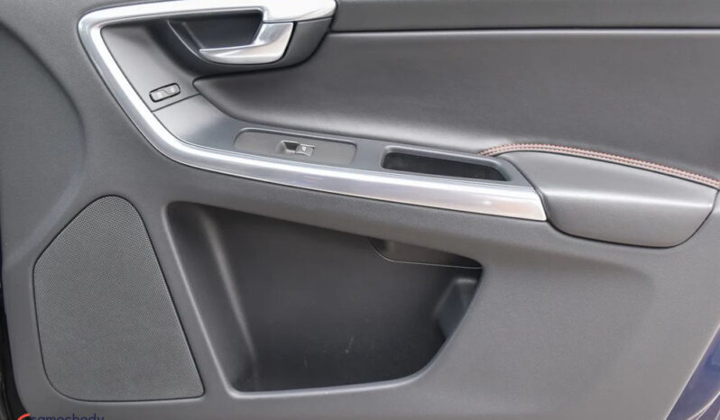 Volvo XC 60 D4 Geartronic Ocean Race full