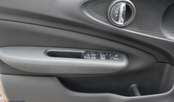 MINI Clubman Cooper D full