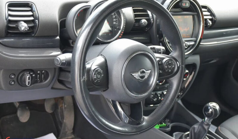 MINI Clubman Cooper D full