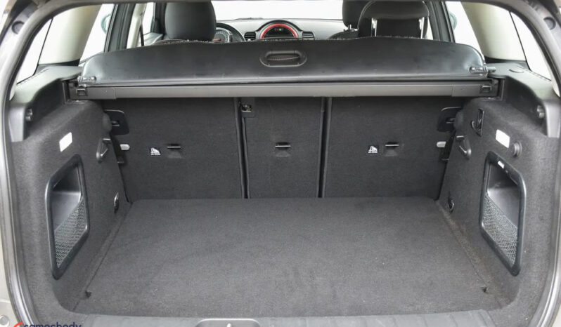 MINI Clubman Cooper D full