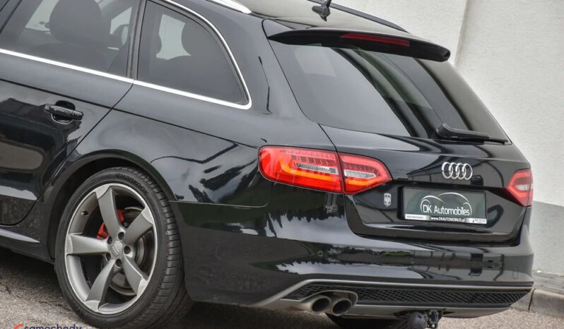 Audi A4 Avant 2.0 TDI DPF S line Sportpaket full