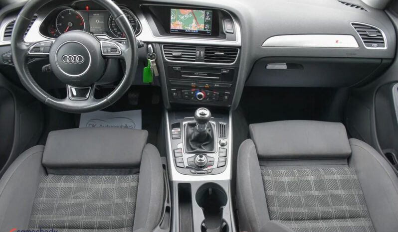 Audi A4 Avant 2.0 TDI DPF S line Sportpaket full