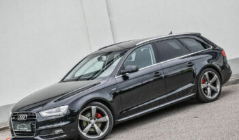 Audi A4 Avant 2.0 TDI DPF S line Sportpaket full