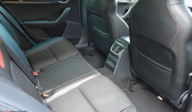 Skoda Octavia 2.0 TDI DSG RS full