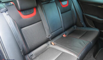 Skoda Octavia 2.0 TDI DSG RS full