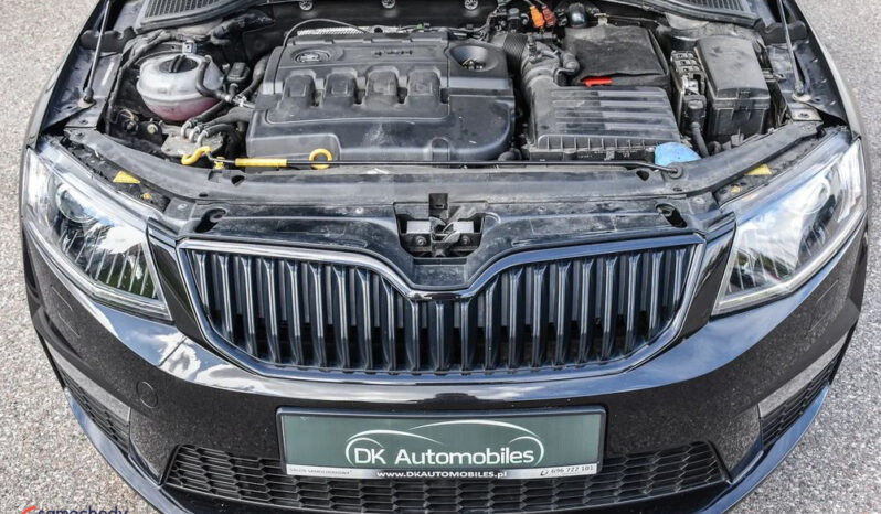 Skoda Octavia 2.0 TDI DSG RS full