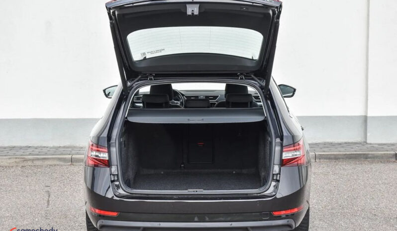 Skoda Superb 2.0 TDI 4×4 Style DSG full